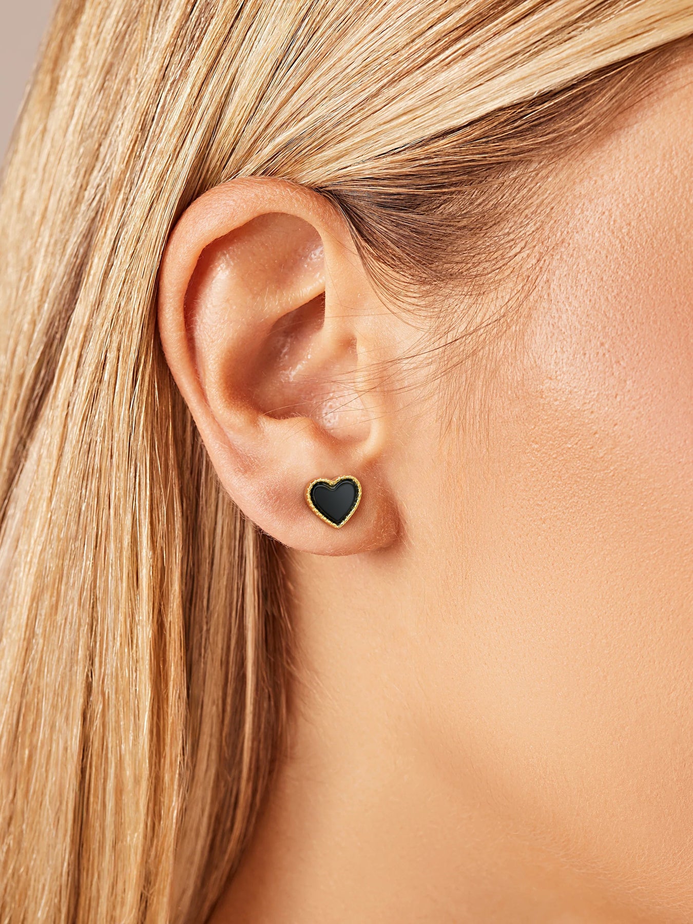 JENDEAR Black Onyx & Mother of Pearl Stud Earrings for Women 925 Sterling Silver Hypoallergenic Natural Gemstone (Gold/Silver)