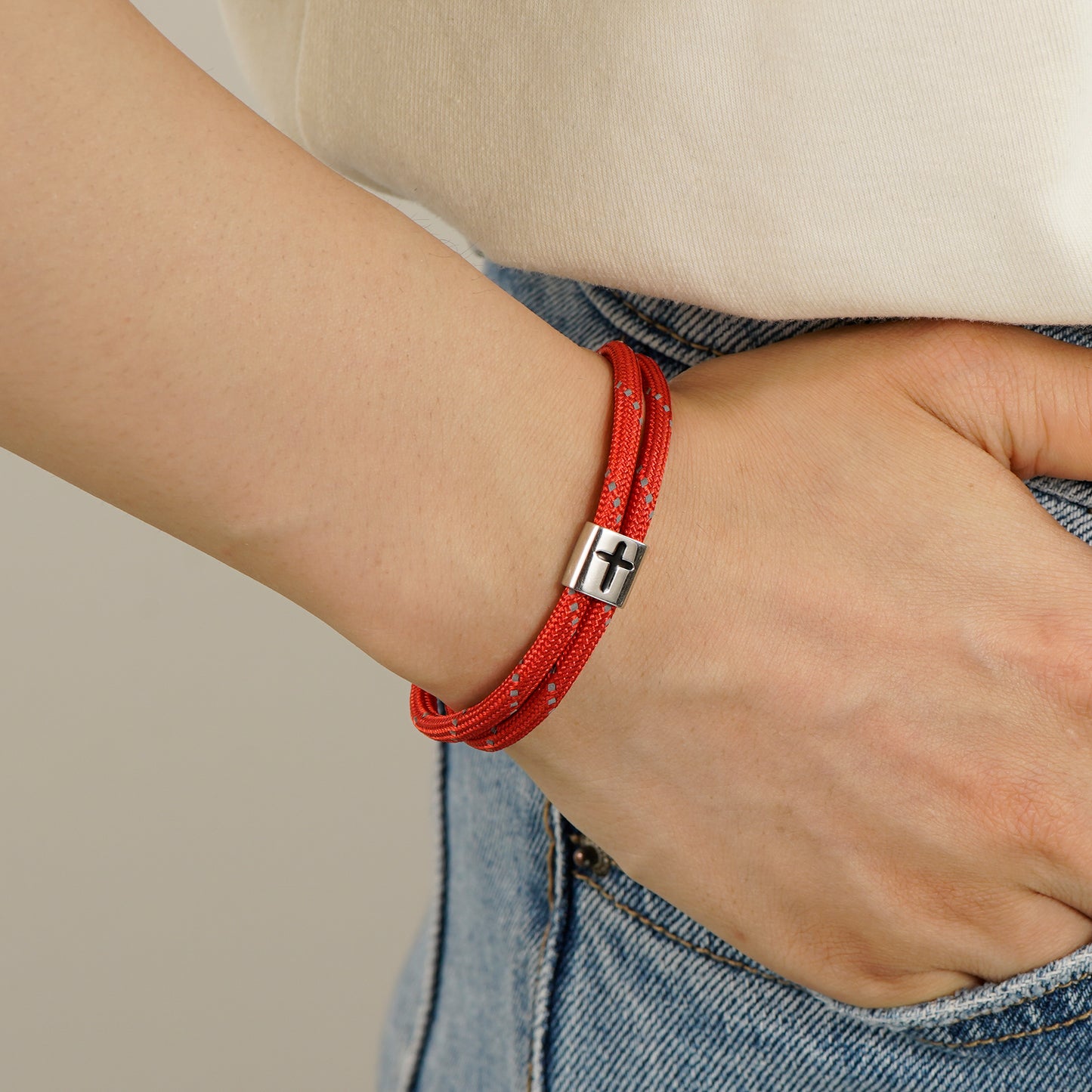 Cross Paracord Bracelet, Red